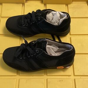 Easy Spirit Black Sneakers